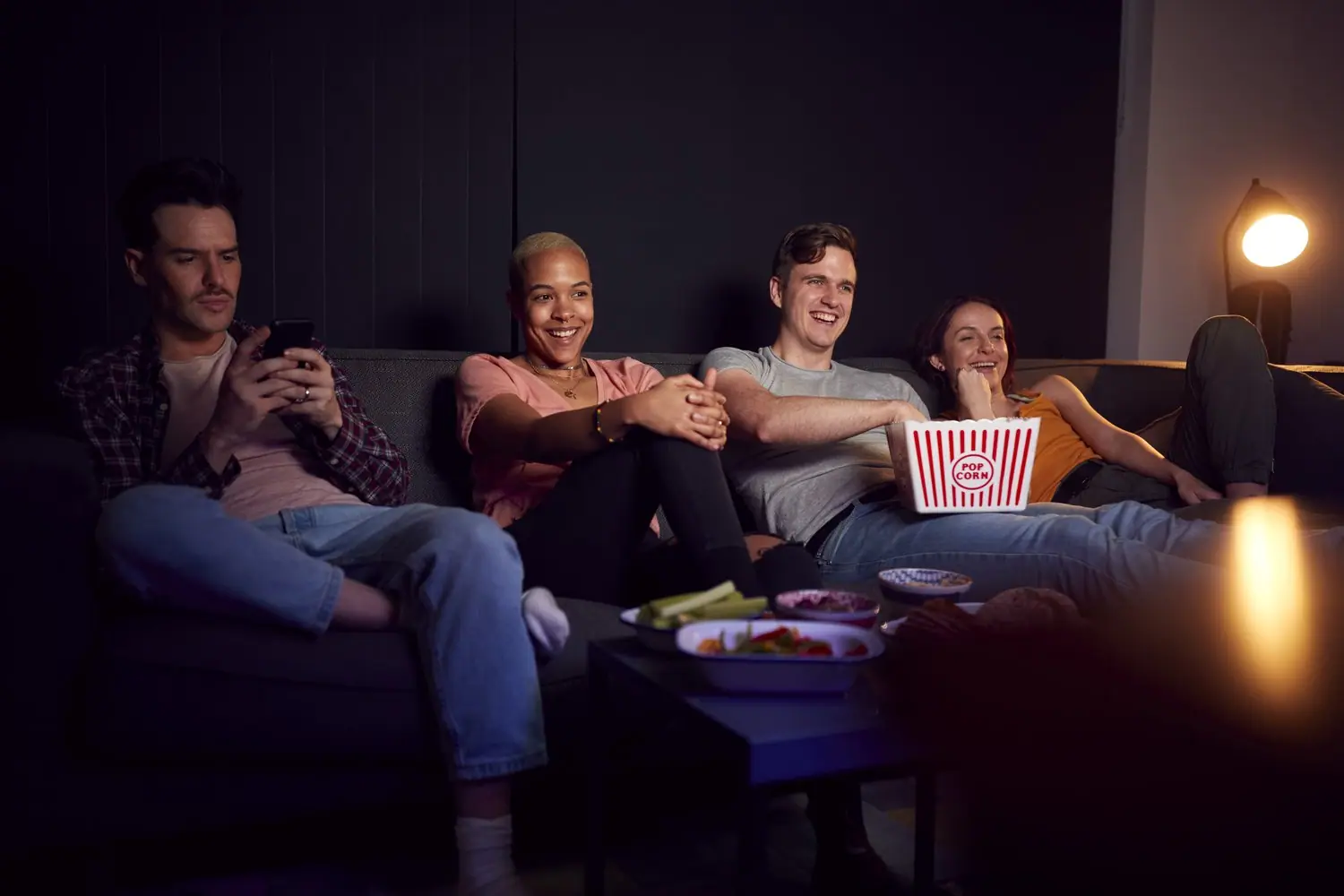 W jaki sposób założyć domowy klub filmowy - praktyczne wskazówki organizacyjne