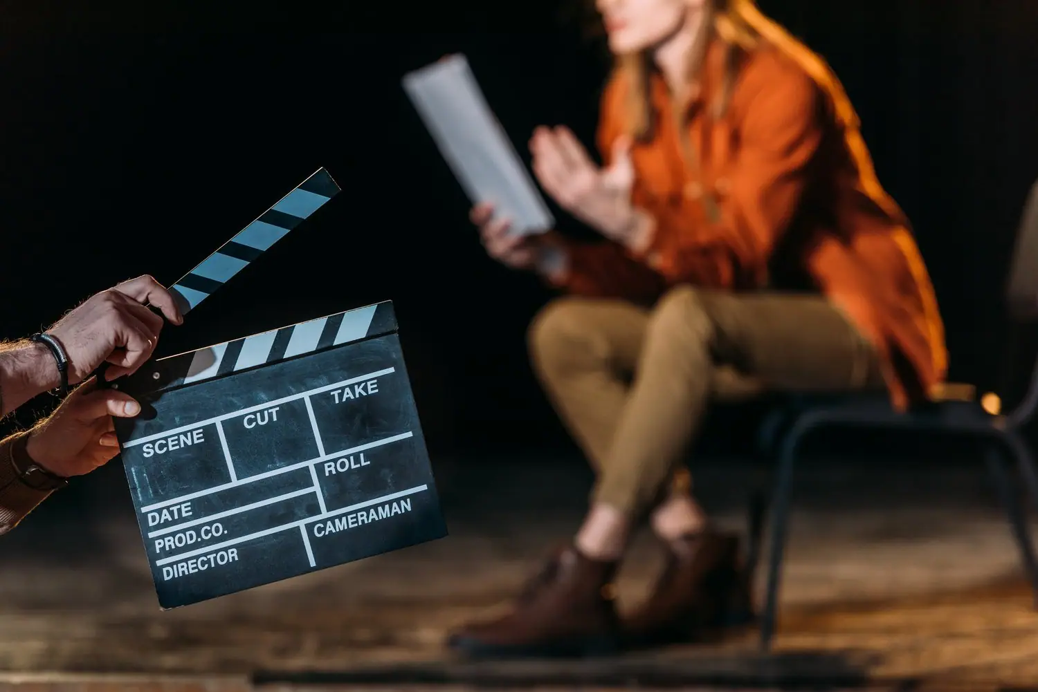 W jaki sposób napisać scenariusz do krótkometrażowego filmu - podstawy dramaturgii