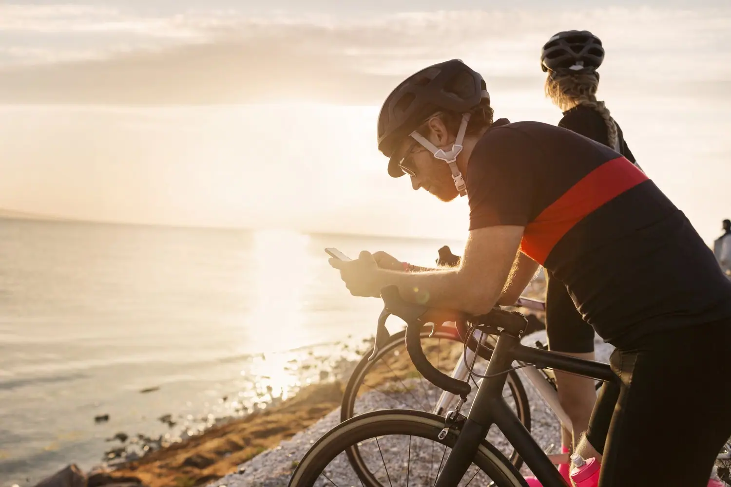 Jak skutecznie przygotować się do sezonu rowerowego - przegląd sprzętu i trening wstępny